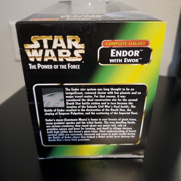 POTF Star Wars Endor with Ewok 1998 Kenner Hasbro New Box L👀K - Picture 3 of 13